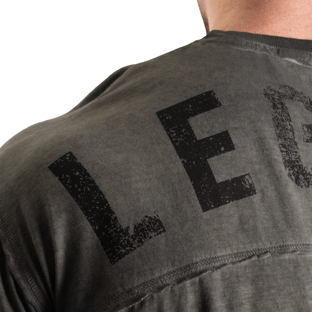 Better Bodies 19th Street Yoke Original Tee - Washed Black