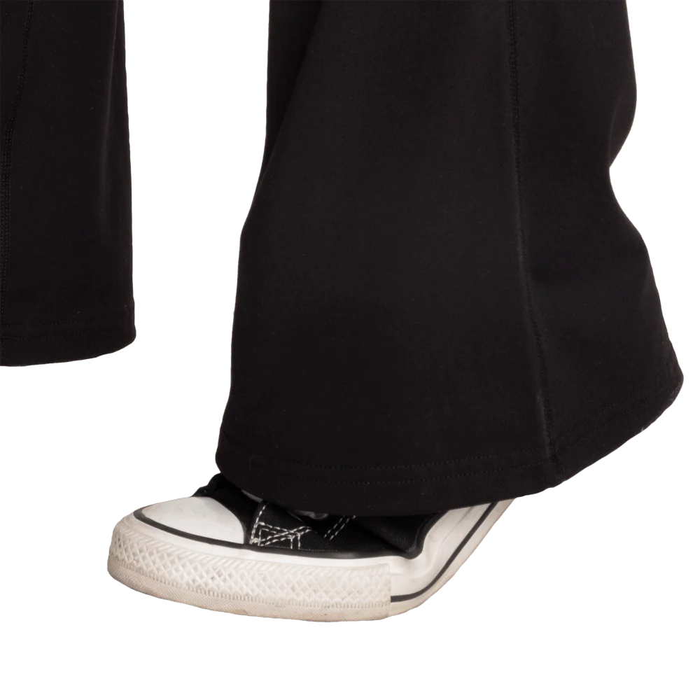 Better Bodies Flare Pants - Black